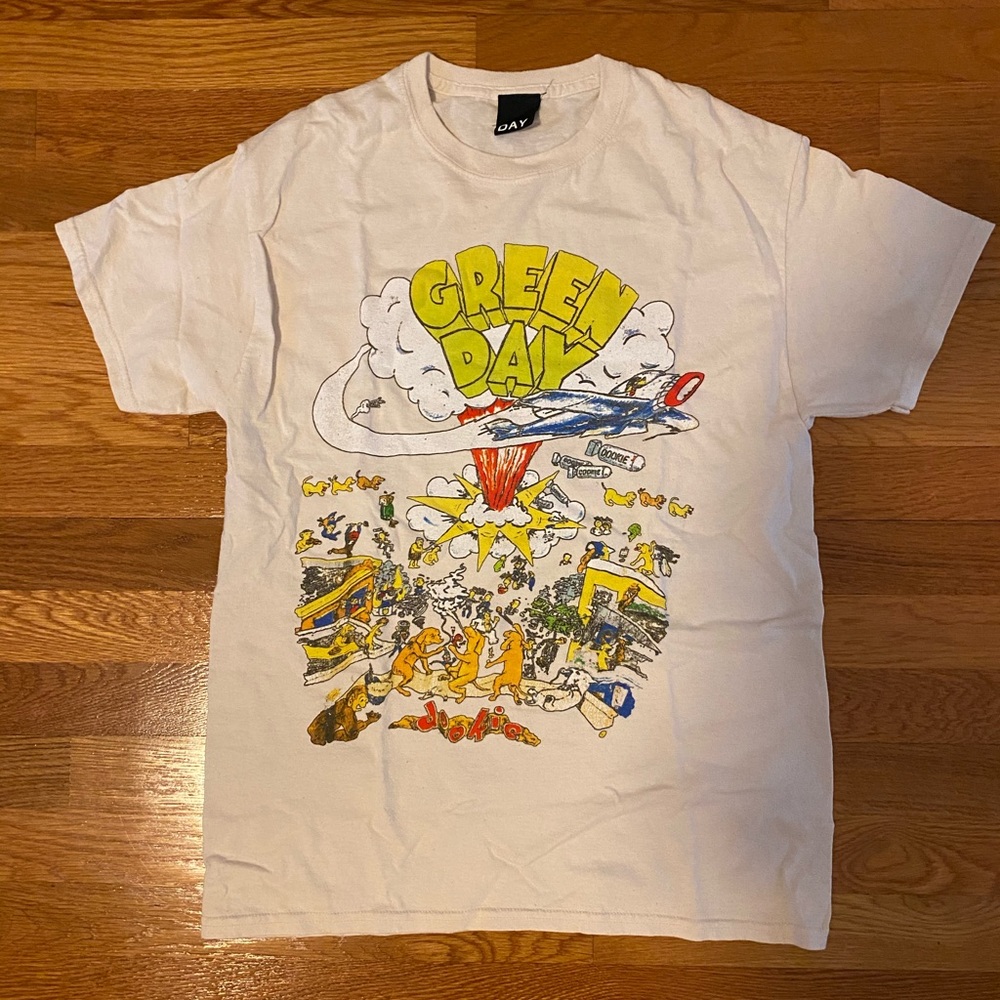 urban outfitters green day graphic tee